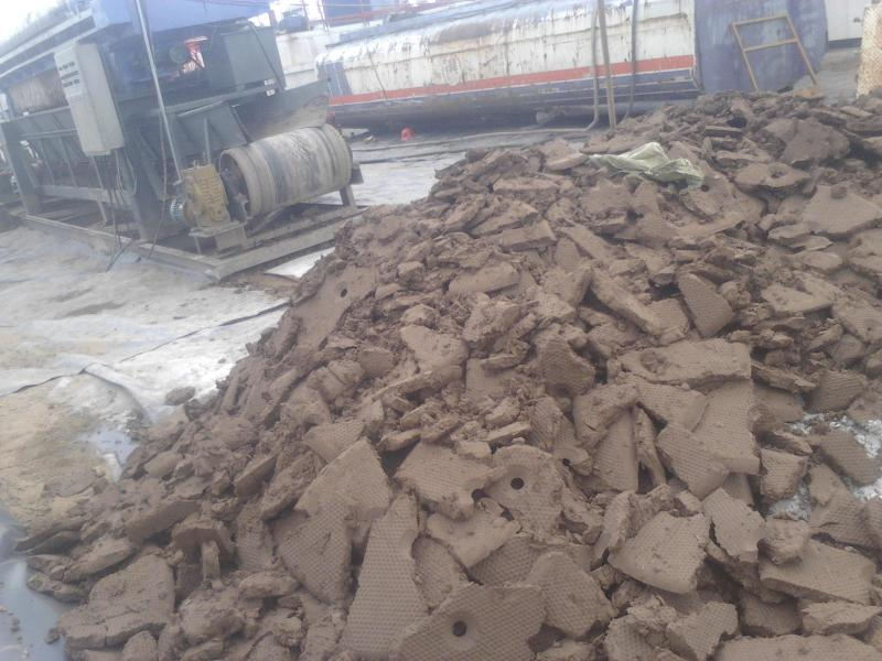 鉆井巖屑處理后泥餅 鉆井巖屑處理后泥餅